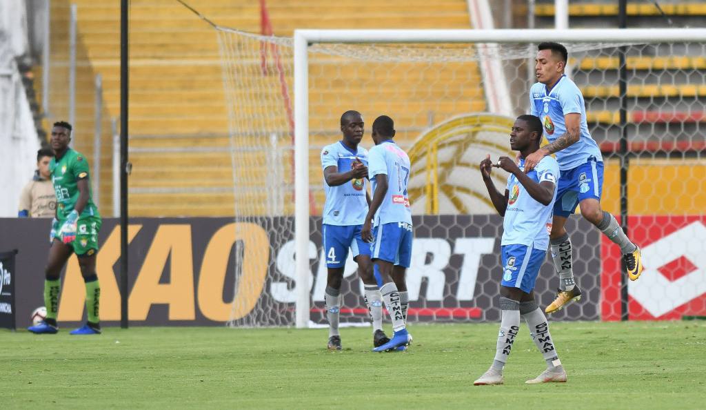 U Catolica Ecuador : Universidad Católica de Ecuador logra valioso empate como ... - Partita di alta classifica che può regalare spettacolo.