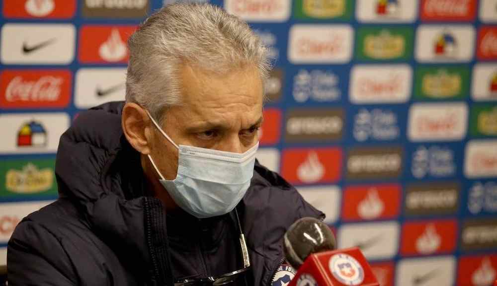 "Vamos a traer un técnico que fracasó en Chile"