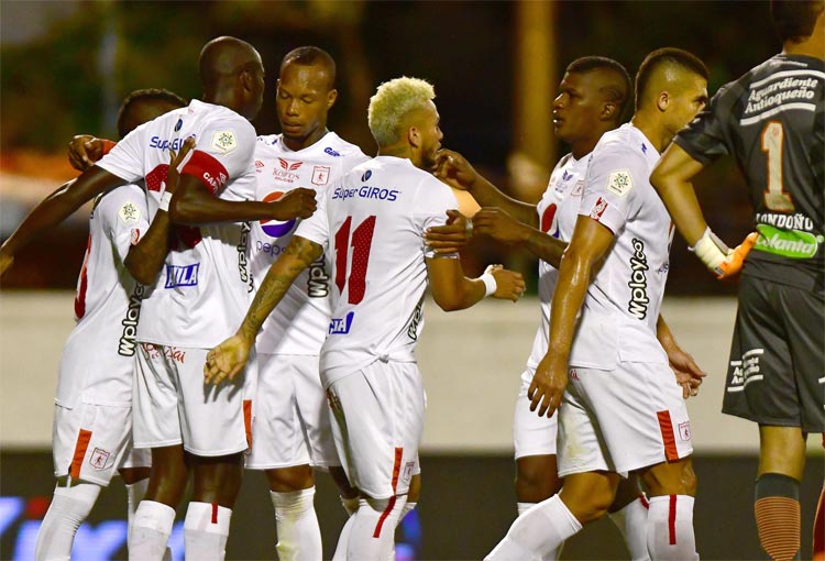 Adrián Ramos y su tercer gol en el regreso a América de Cali