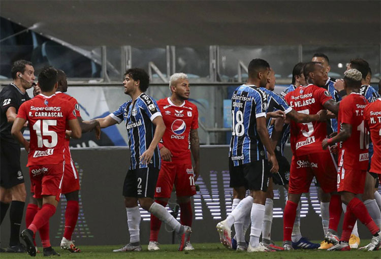 América de Cali y su queja a Conmebol por lo sucedido en Libertadores