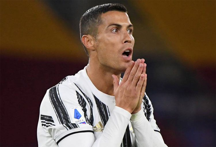 Cristiano Ronaldo: con COVID-19 pero con esperanzas de enfrentar a Messi