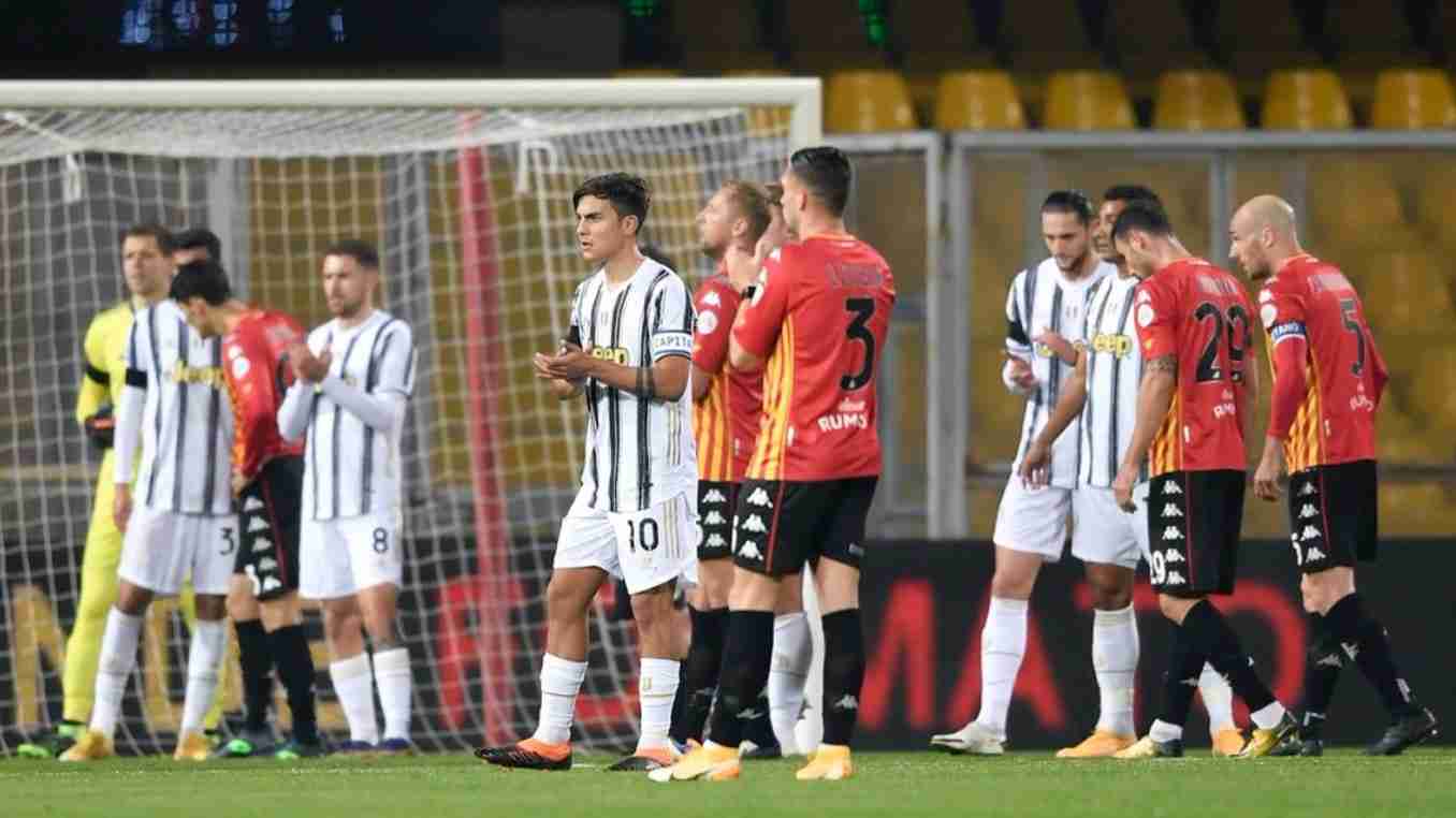 A los 10 minutos, homenaje a Maradona en Benevento vs. Juventus