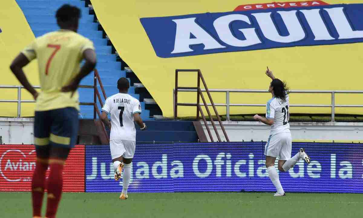 Con muy poco, Uruguay le dio un repaso a la Selección Colombia