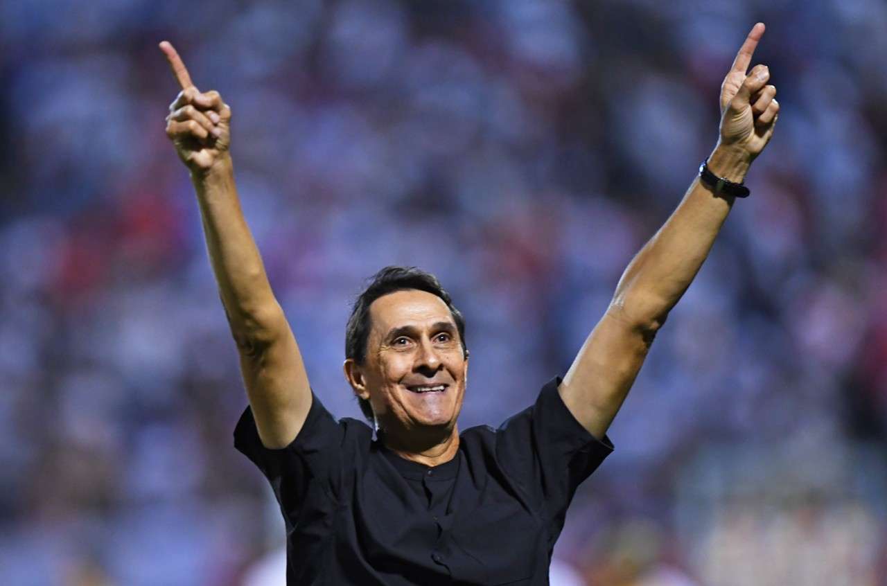 Oficial: Alexandre Guimarães es nuevo técnico de Nacional