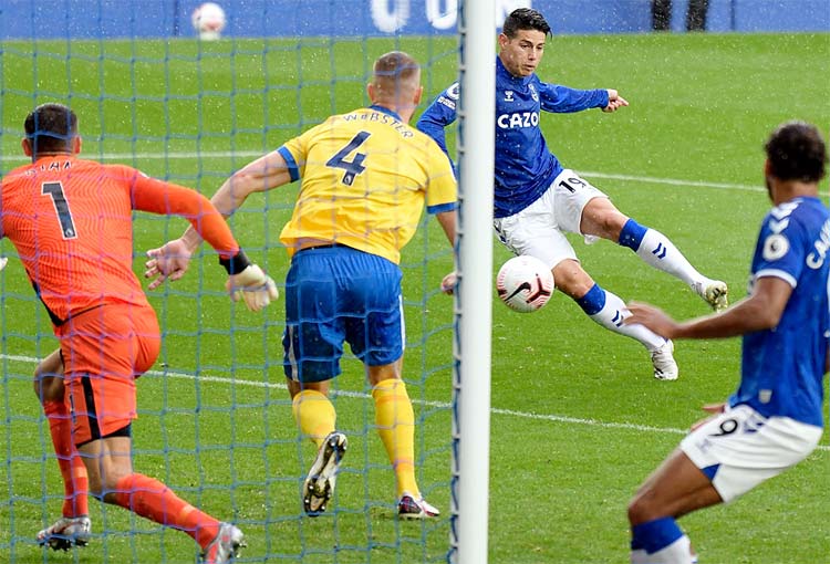 James Rodríguez hoy: ¡Compite por el Gol del Mes en Everton!