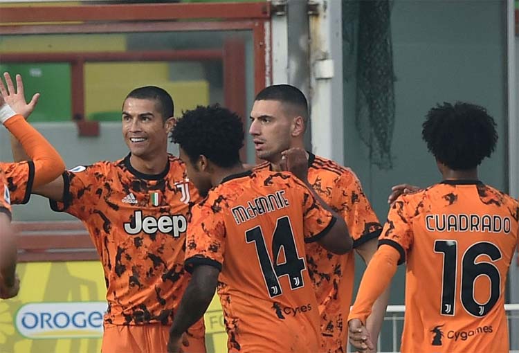 Cuadrado en el regreso goleador de Cristiano Ronaldo tras superar el COVID-19