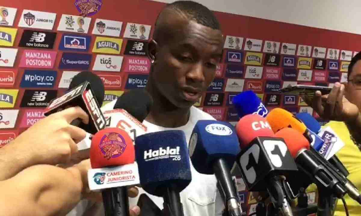 ¡Recogen firmas para que Daniel Moreno salga de Junior!