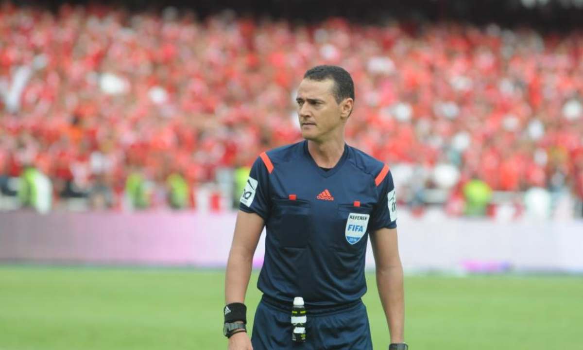 Contraste entre las hinchadas Wílmar Roldán pitará la final de la Liga Betplay