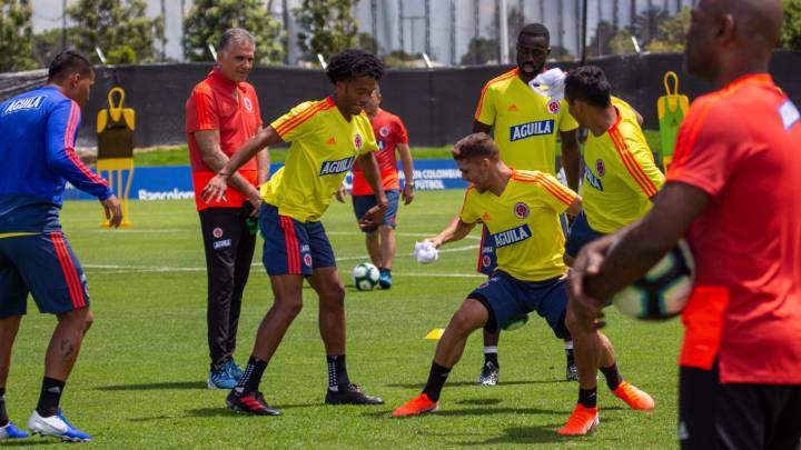 Cuadrado, primer jugador de Colombia que despidió a Carlos Queiroz