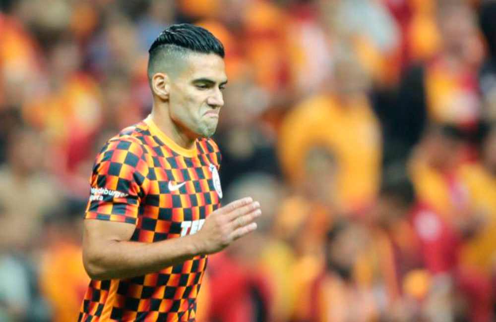 Fatih Terim se cansó de Falcao