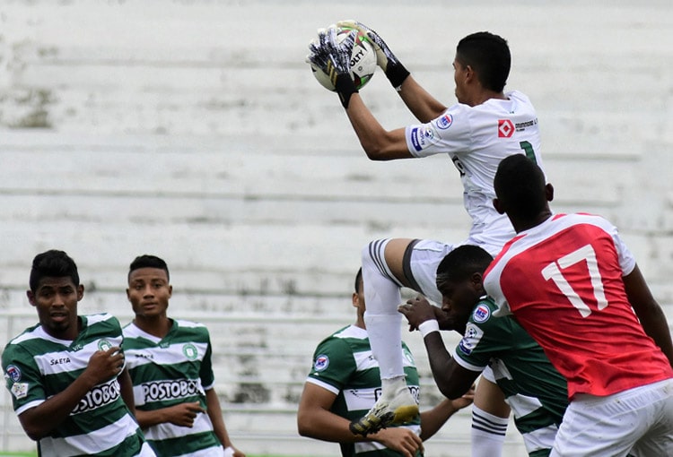 Kevin Mier, Valledupar FC, Atlético Nacional