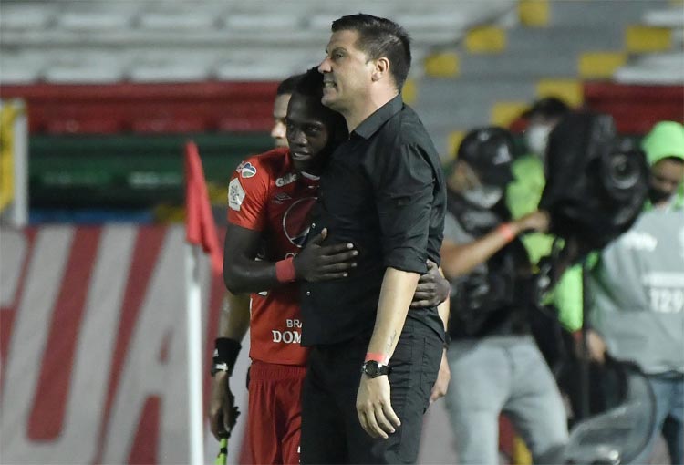 Juan Cruz Real y la goleada de América en la final: “Esto no terminó, falta mucho”