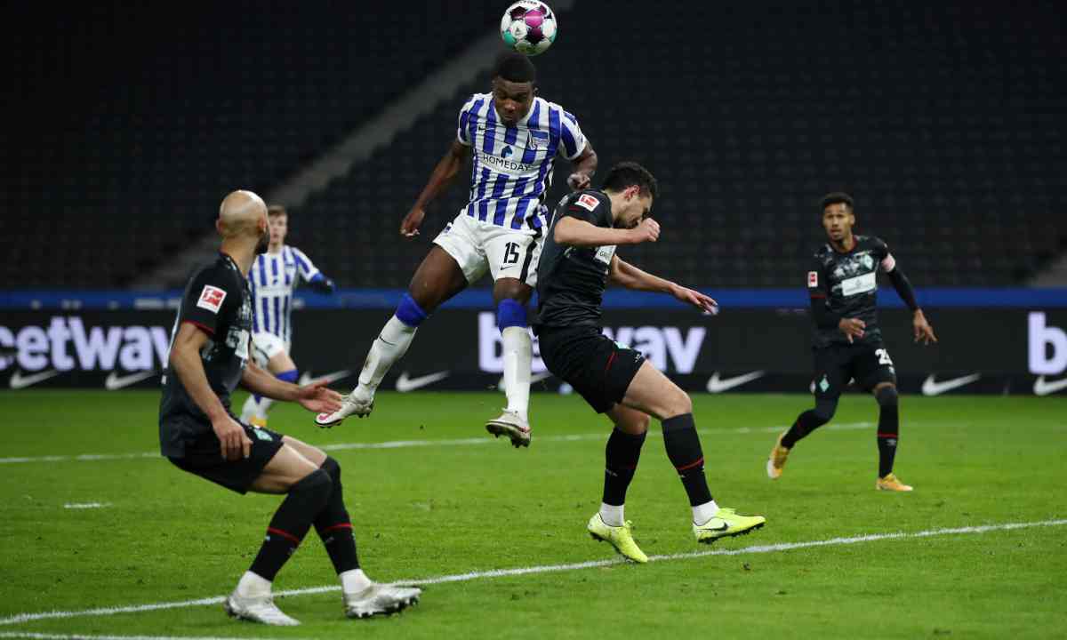 Golazo de Jhon Córdoba en la Bundesliga que sirvió de poco