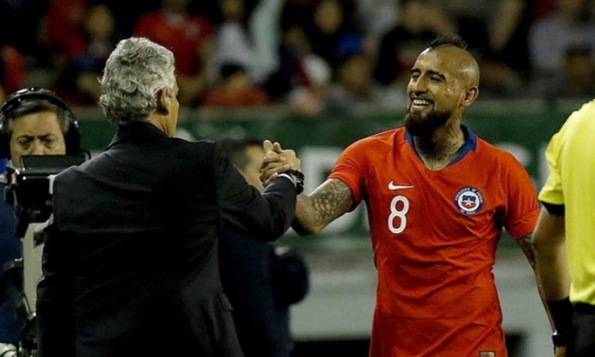 La emotiva despedida de Arturo Vidal a Reinaldo Rueda