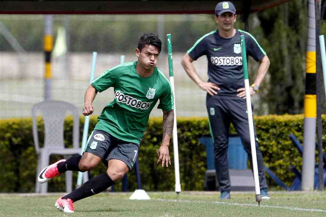 Todo listo para que Ronaldo Lucena firme con su nuevo equipo y juegue la Copa Libertadores