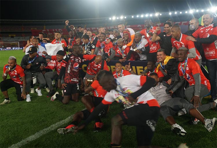 ¡Carta de FIFA felicitando a América de Cali por su Bicampeonato!
