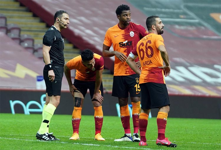 Cifras de las lesiones de Falcao que molestan en Galatasaray