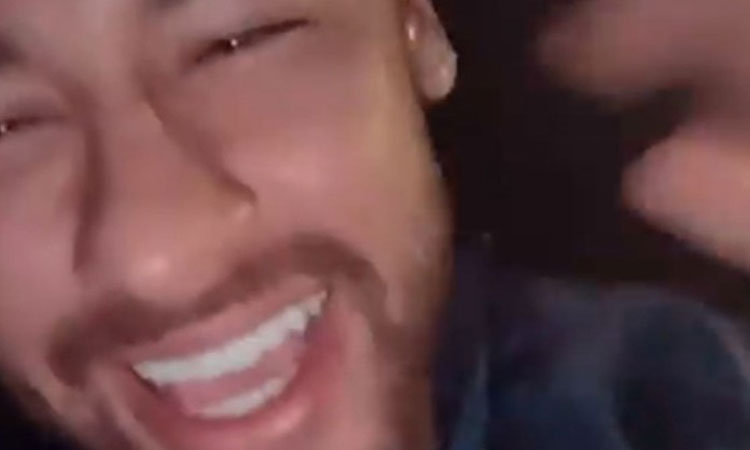 El festejo de Neymar por ver a Santos en la final de la Libertadores