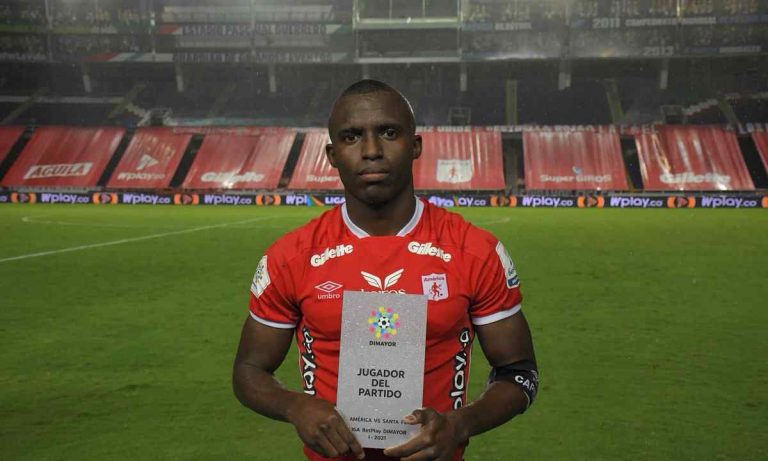 "Luis Paz, el futbolista que da consejos económicos a su ...