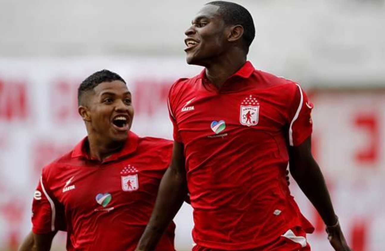 América de Cali “saca pecho” por Duván Zapata