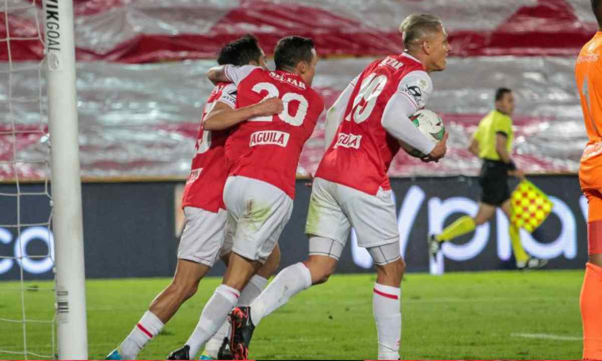 Oficial Llego El Lateral Izquierdo A Independiente Santa Fe