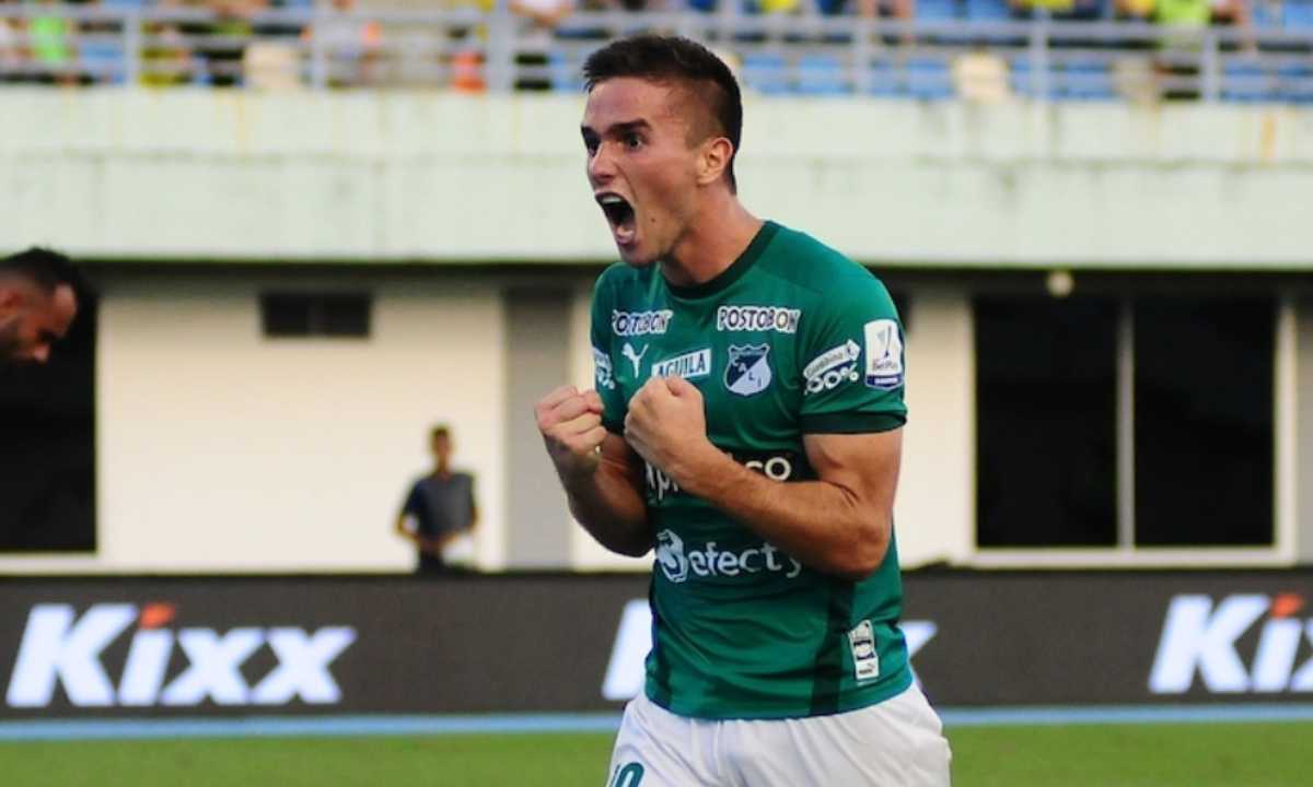 Palavecino se despidió del Cali el volante ya viaja rumbo a Argentina