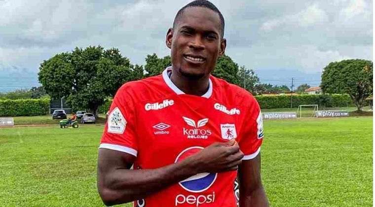 Diber Cambindo:" Pasé de jugar en canchas malas a marcarle gol a Atlético Nacional"