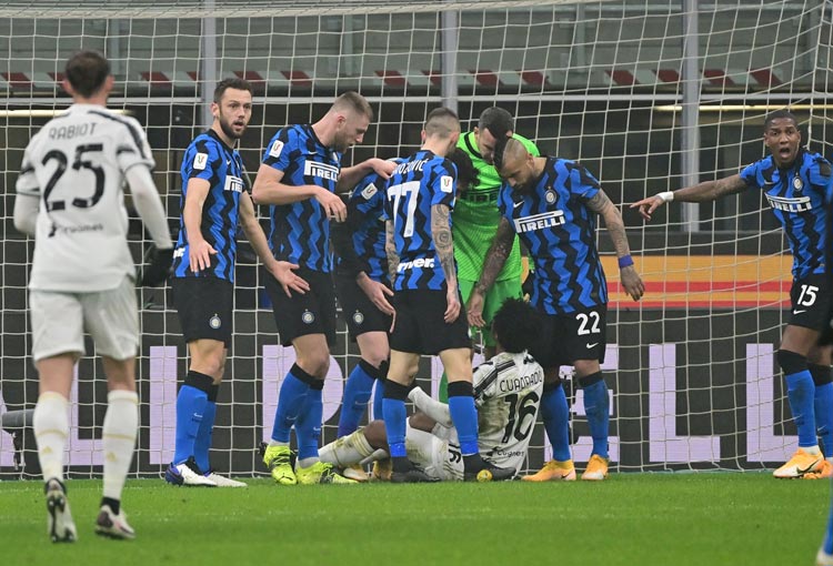Cuadrado, el VAR y la polémica en la Copa Italia entre Inter y Juventus
