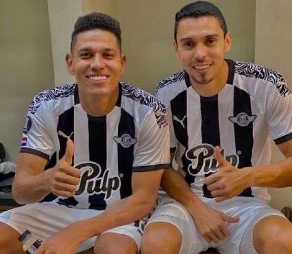 Cómo llegan los colombianos de Libertad par el partido frente a Nacional_opt