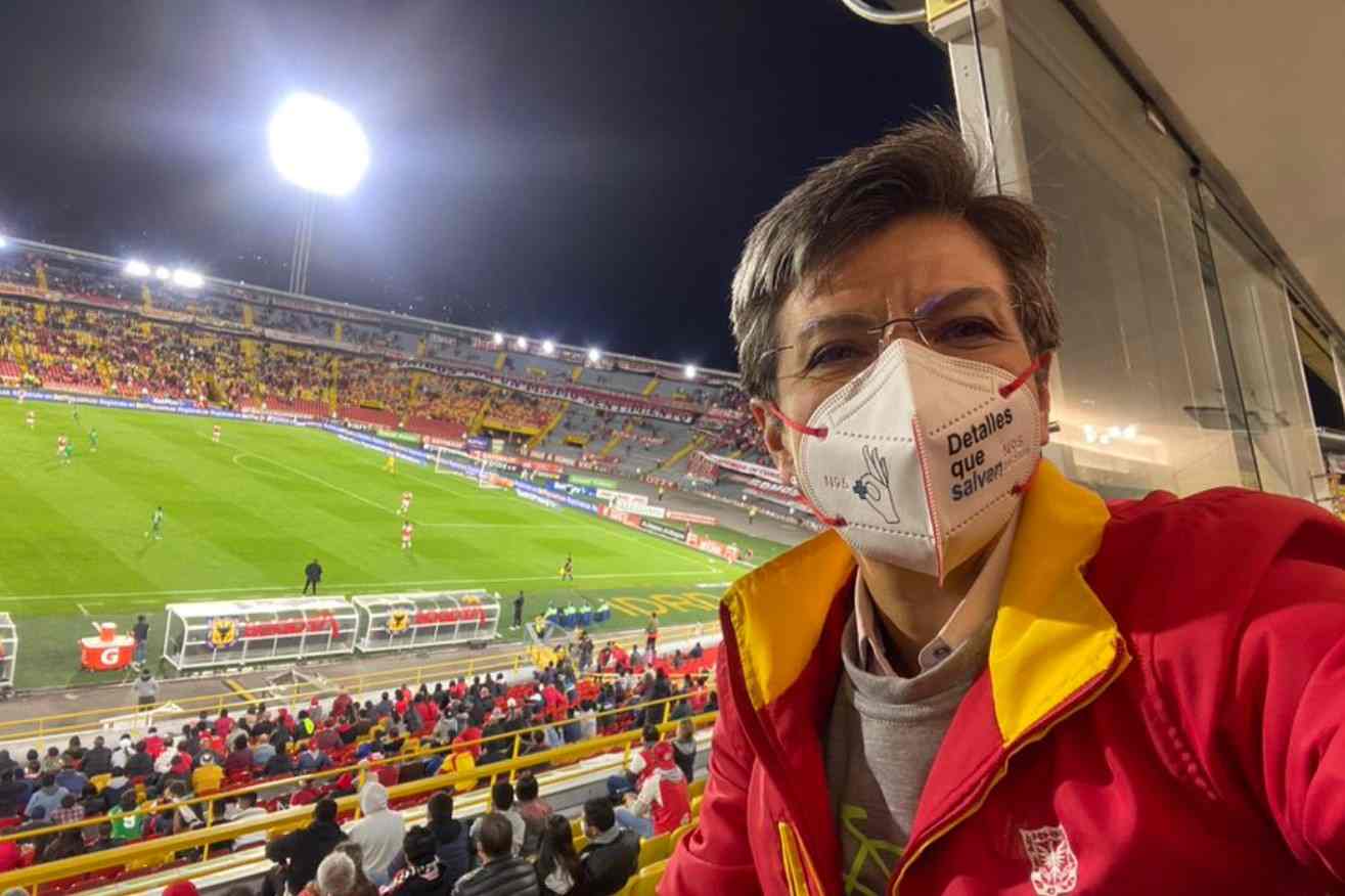 El fútbol bogotano cierra sus puertas a hinchas visitantes
